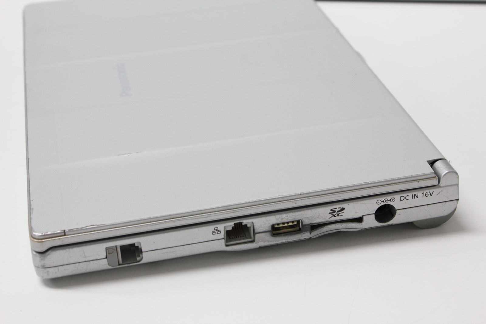 中古ノートPC】Panasonic〈レッツノート NX3〉Intel Core i3/SSD240GB 