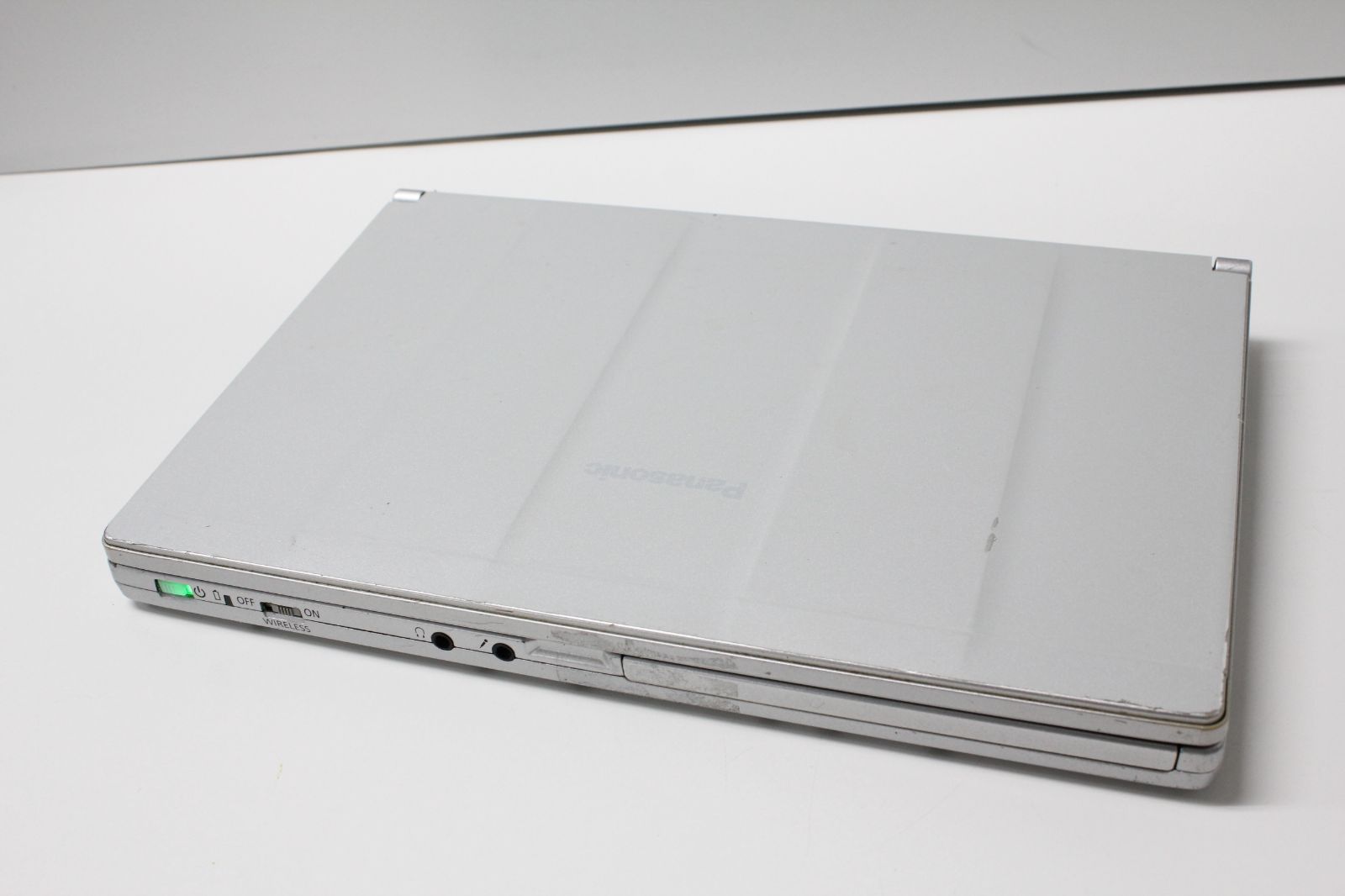 中古ノートPC】Panasonic〈レッツノート NX3〉Intel Core i3/SSD240GB 