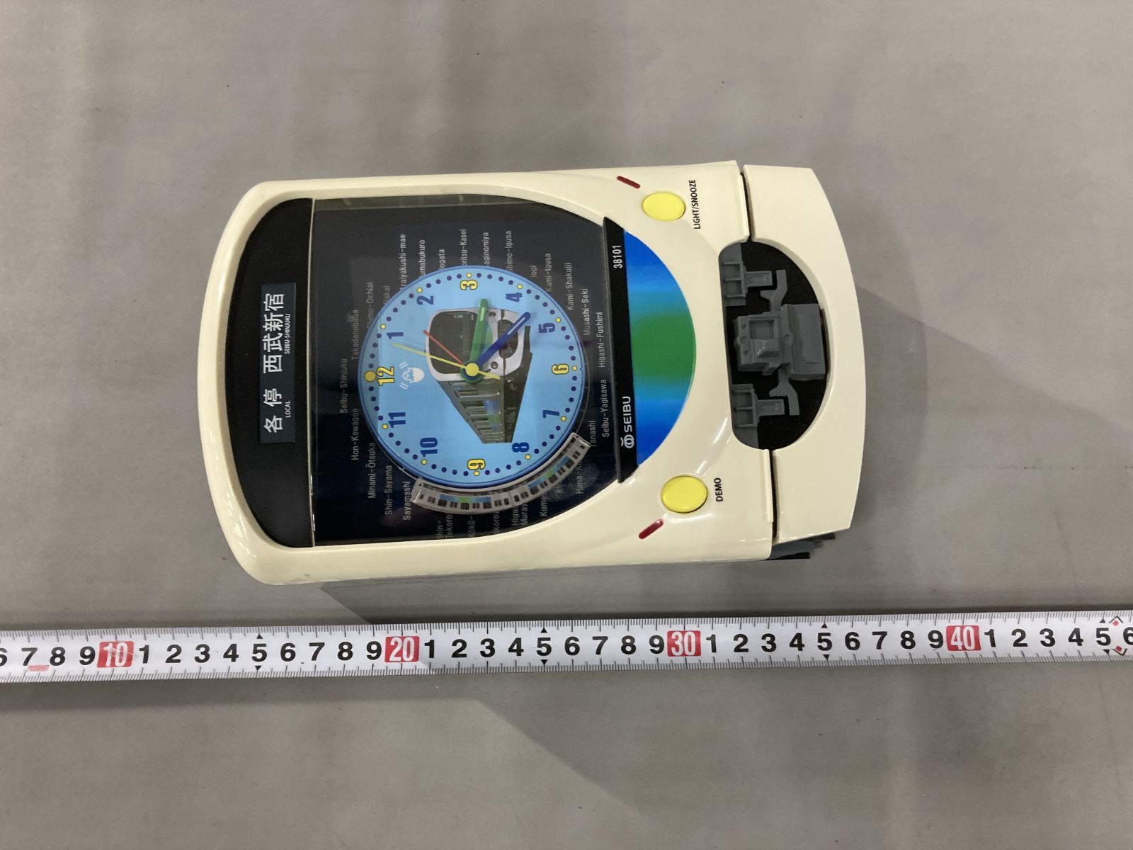 ジャンク品 希少 西武鉄道【目覚まし時計】30000系スマイルトレイン