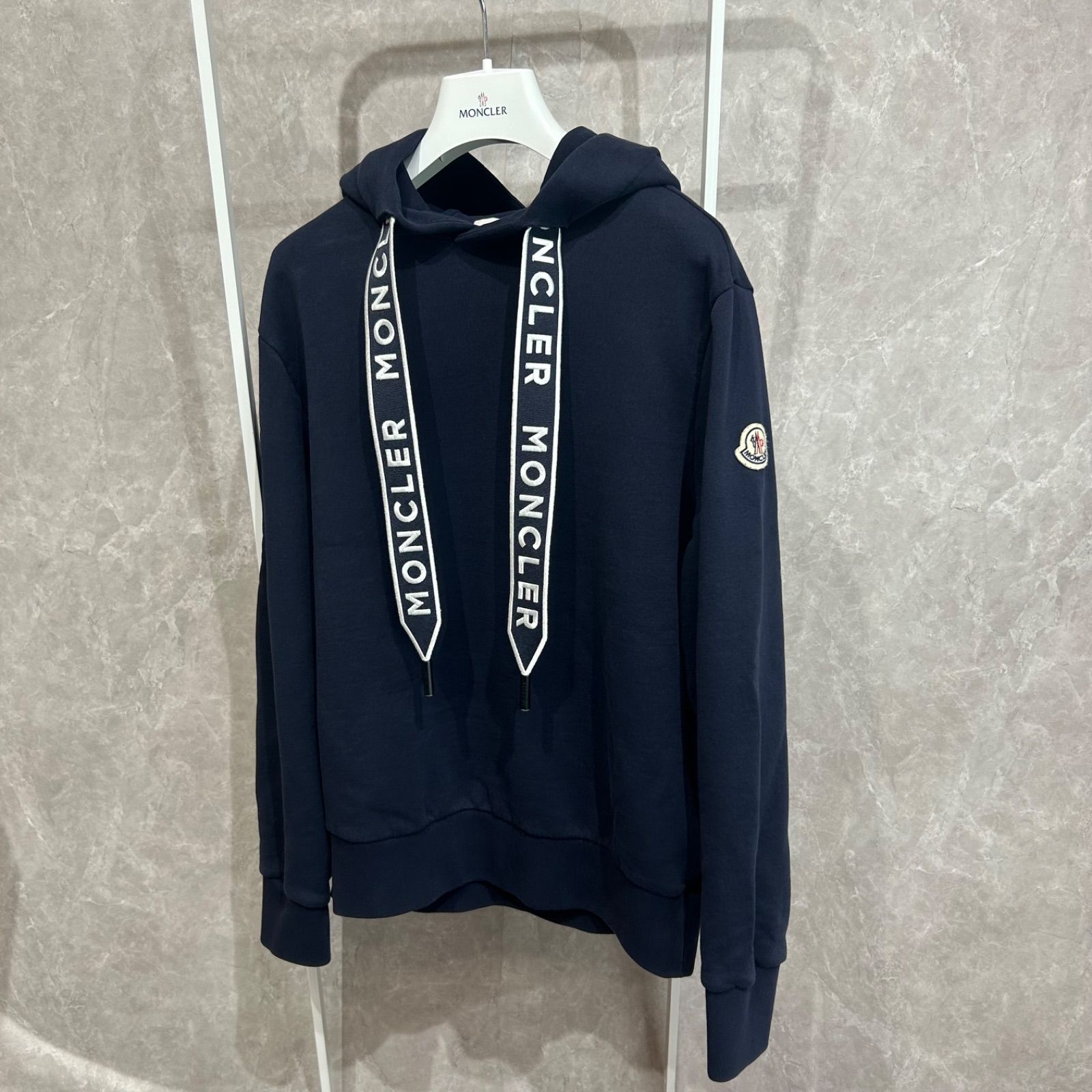 MONCLER ネイビーフード付きパーカー 【公式通販】