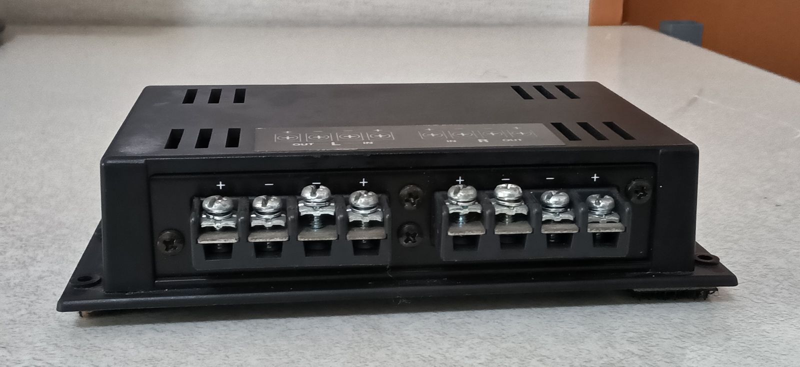 ジャンク品 BOSE カーオディオシステム用イコライザー （型式1020