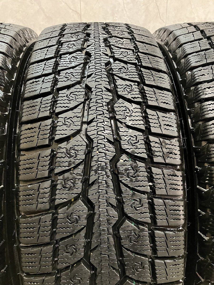 走行短め】TOYO OBSERVE GSi-6 LS 225/65R17 17インチ スタッドレス 4 