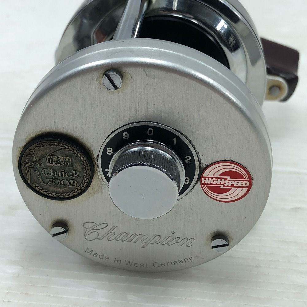 DAM ダム ベイトリール クイック700B チャンピオン - メルカリ