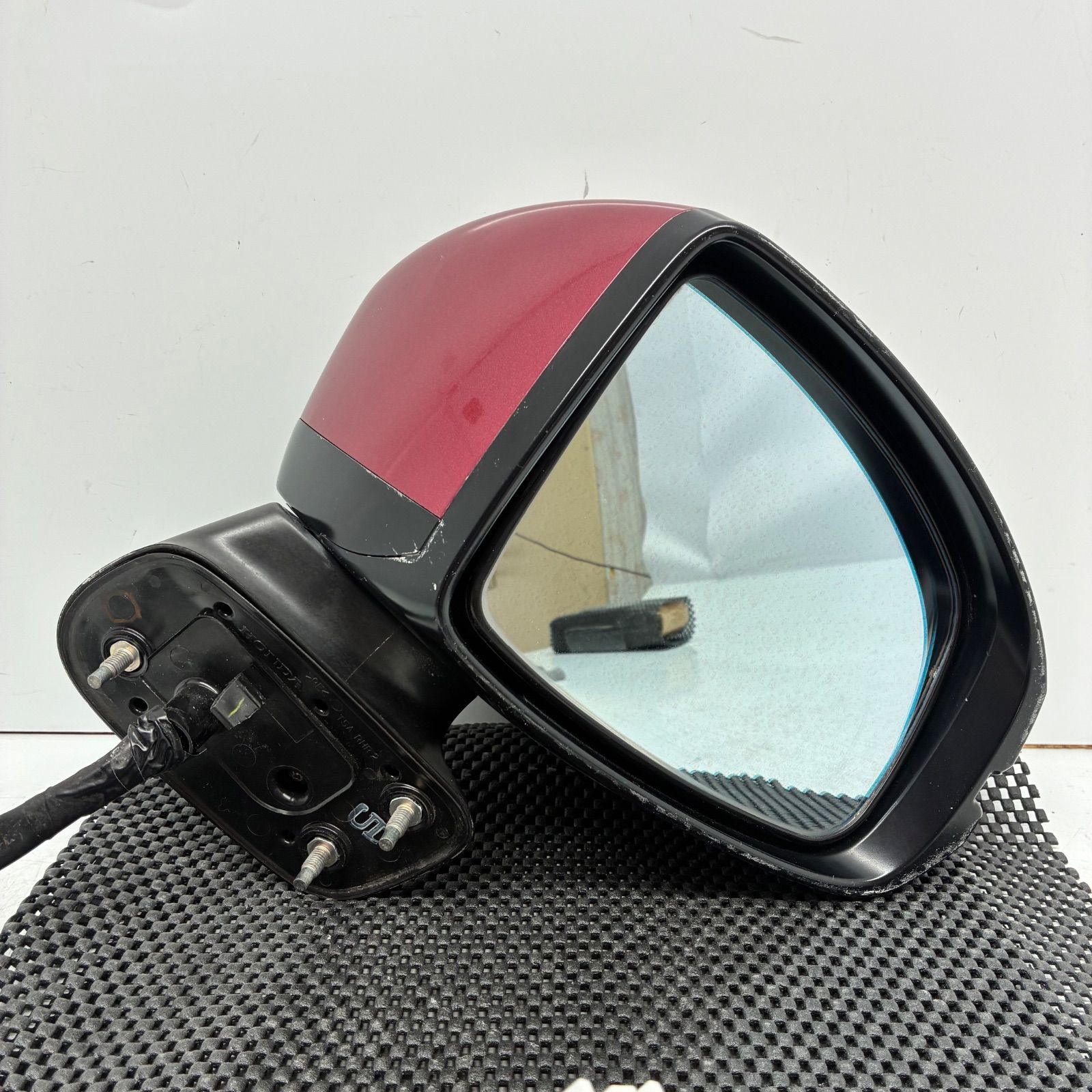 フィット DAA-GP5 左サイドミラー ハイブリッド CVT 76258-T5A-J01 フィット DAA-GP5 ハイブリッド 76258-T5A-J31 LEB-H1 0
