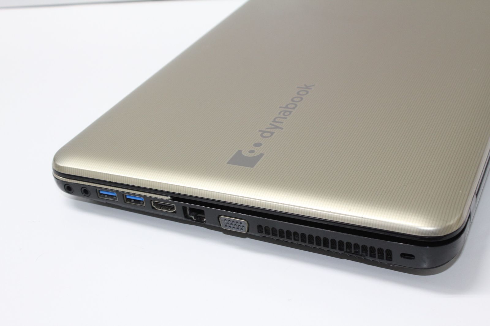 中古】東芝 dynabook T552/58HK i7/SSD480GB/8GB - メルカリ