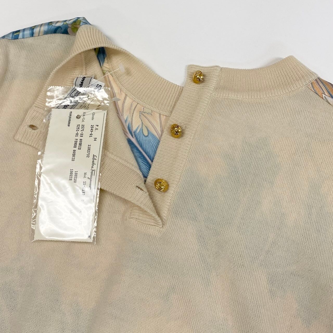 Ec27 Salvatore Ferragamo サルヴァトーレフェラガモ シルク半袖ニット