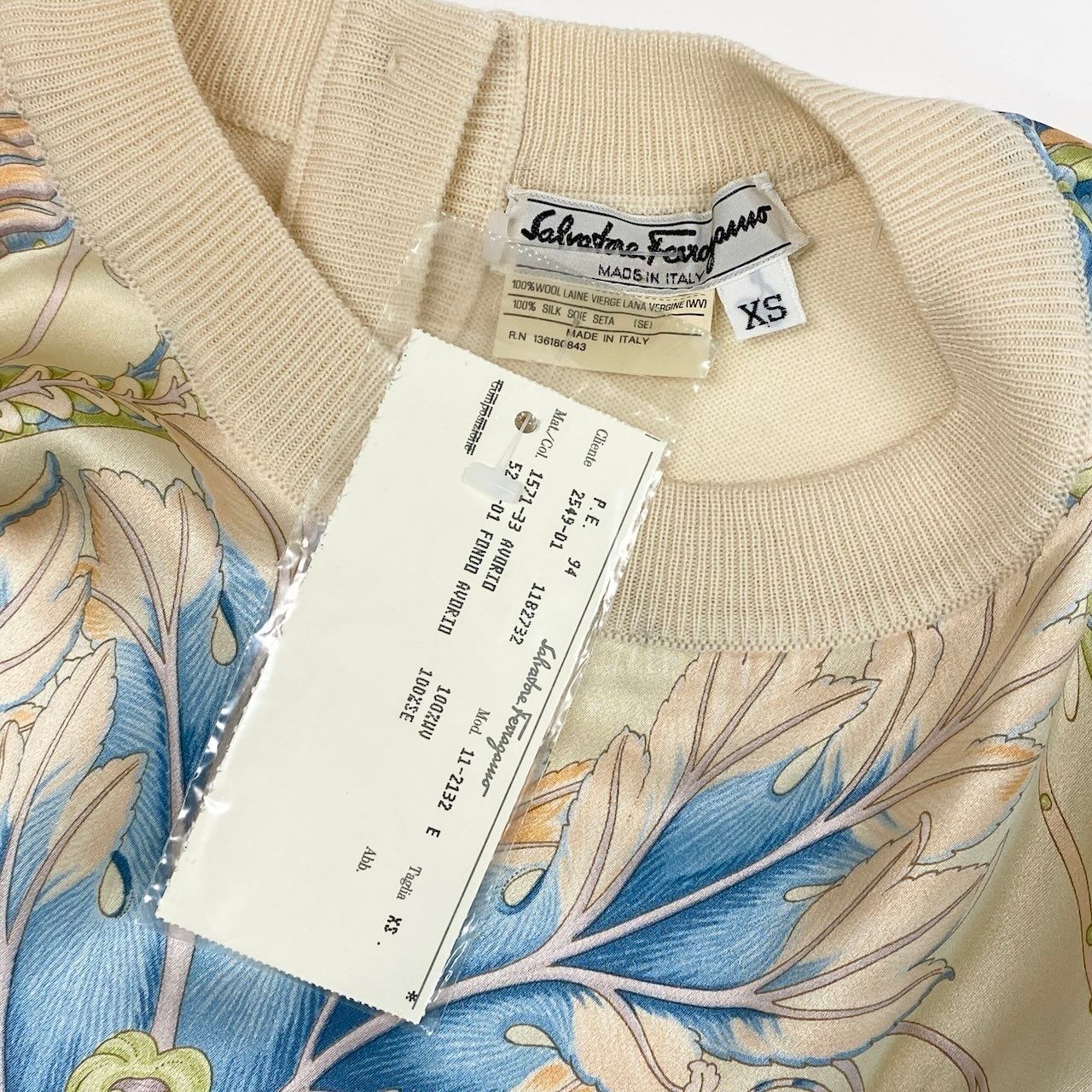 Ec27 Salvatore Ferragamo サルヴァトーレフェラガモ シルク半袖ニット