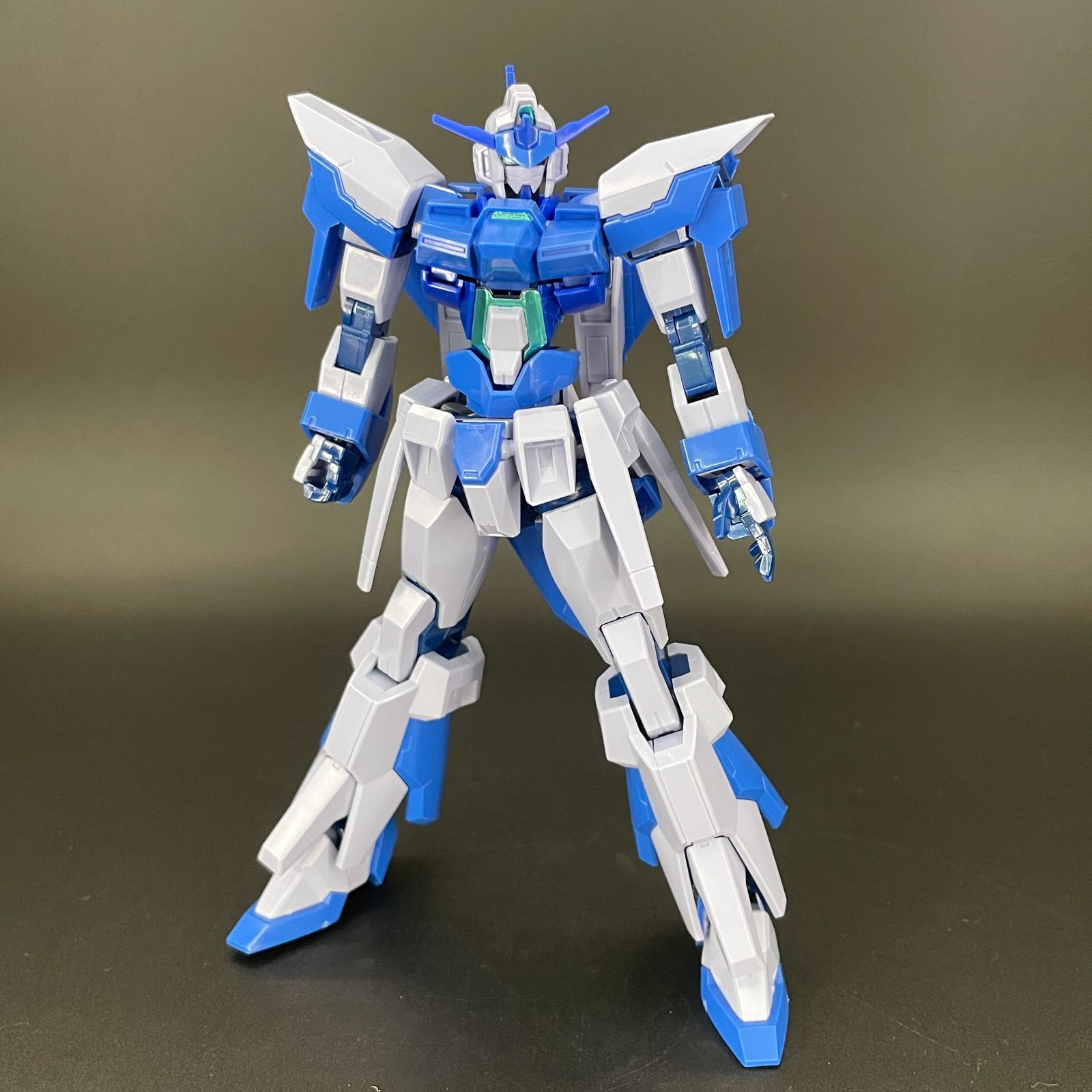 ガンプラ【ジャンク、武装など欠品多数、汚れ】 HG 1/144 ガンダムAGE 