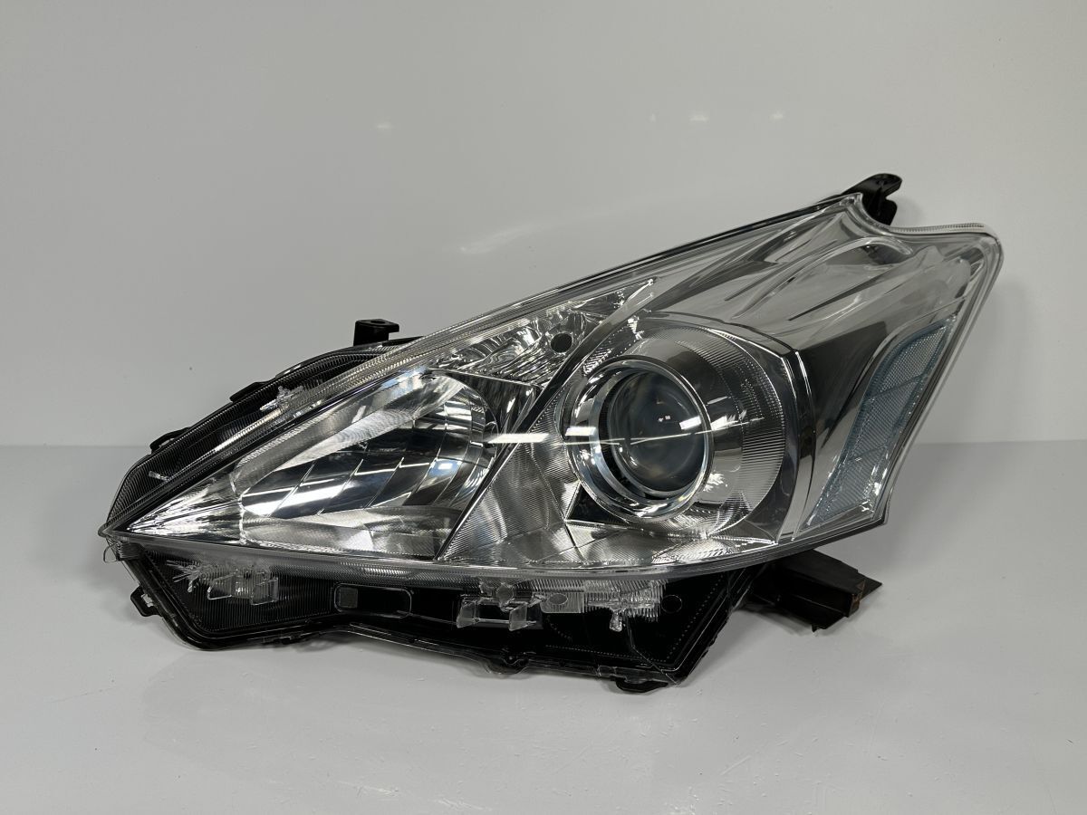 プリウスα ZVW40W ZVW41W 前期 純正 左ヘッドライト ヘッド
