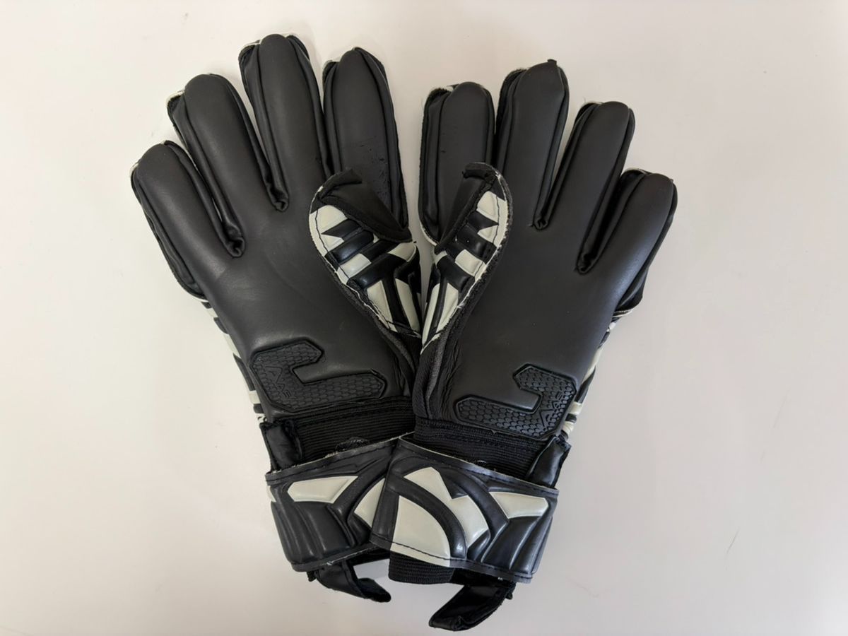 値下げしました！☆新品未使用・訳あり品☆ HO SOCCER キーパー