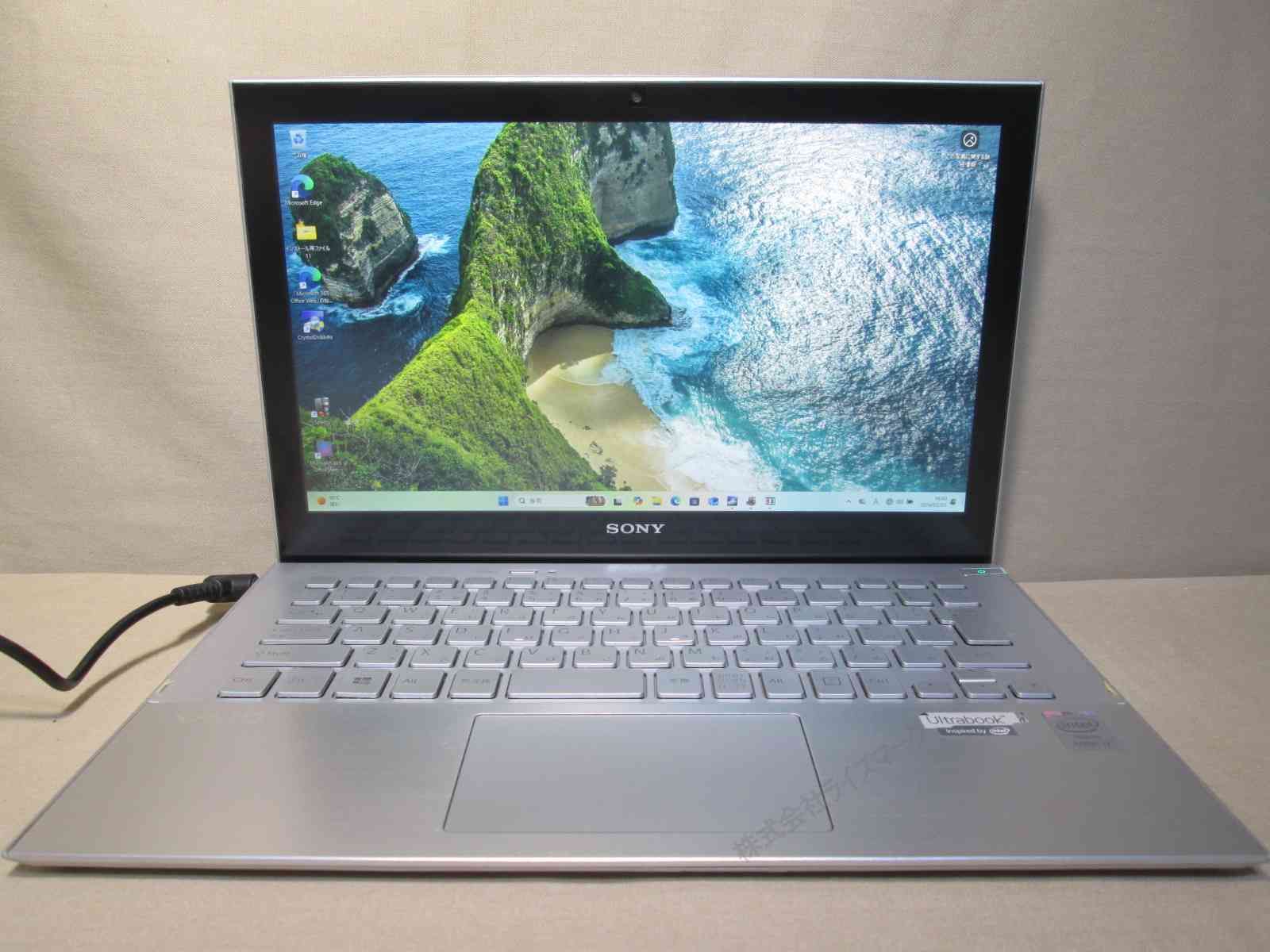 激安価格！！SONY VAIO SVP112A1CN Coer i5 SSD128GB メモリ4GB SONY 