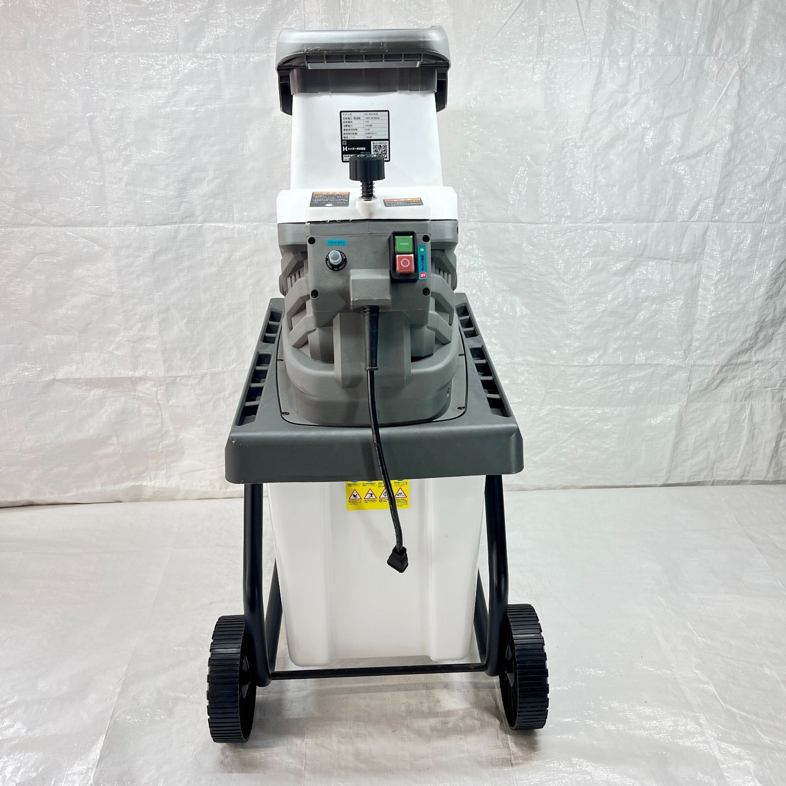ウッドチッパー 中古メルカリ ウッドチッパー 新古美品 とトラクターと 