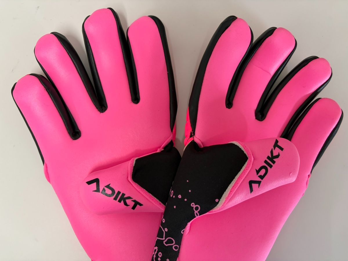 HOsoccer キーパーグローブ　9 新品未使用 ☆新品未使用・訳あり品☆ HO SOCCER キーパーグローブ 9号 hosoccer
