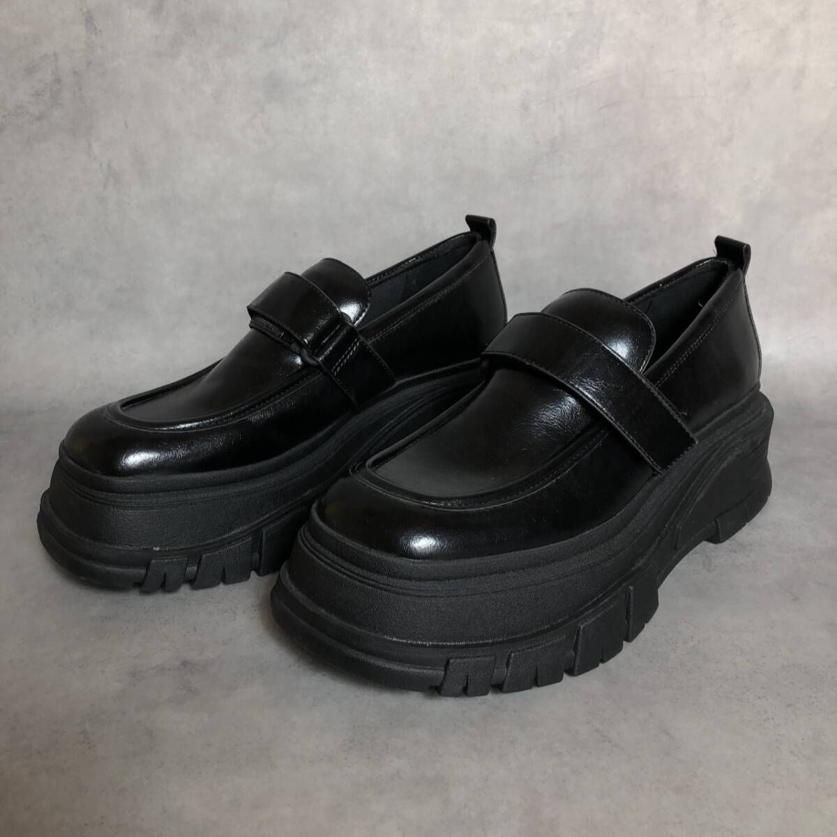 PQ259◇ZARA : プラットフォームローファー◇40◇黒 厚底ローファー