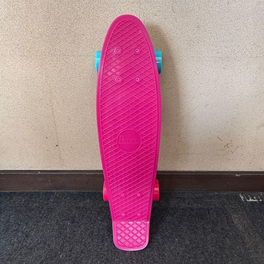 PINK・22インチ(PENNY) タイヤ色変えモデル