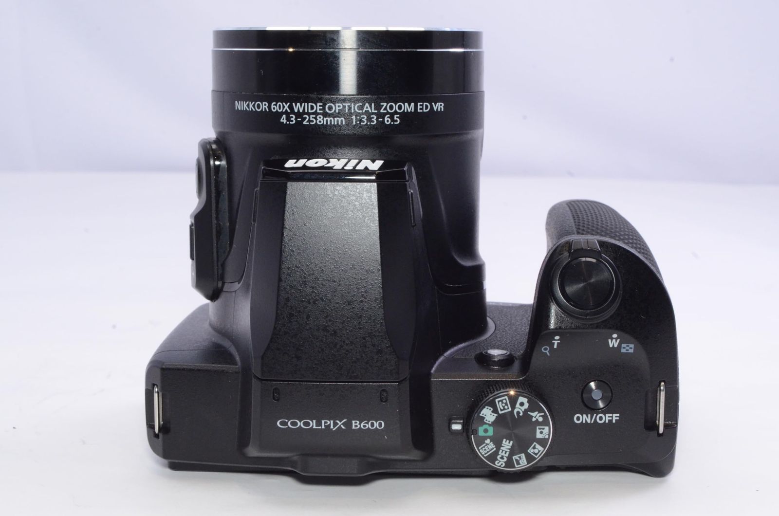 Nikon ニコン COOLPIX B600 ブラック 【32GBのSDカード付き】 - メルカリ