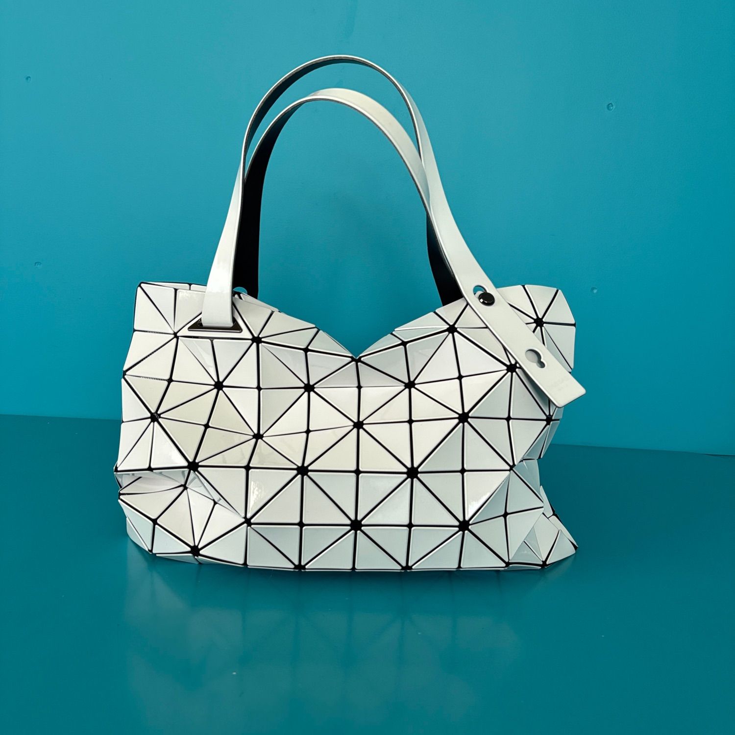 A17 【美品】BAOBAO ISSEY MIYAKE バオバオ イッセイミヤケ ルーセント