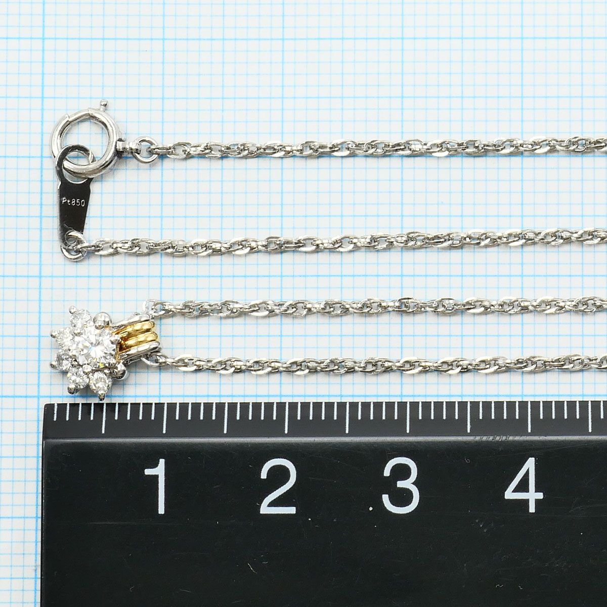 クレサンベール CRESCENT VERT PT900/プラチナ K18YG ネックレス 