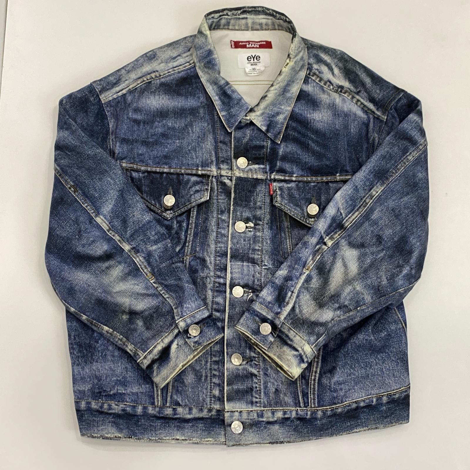 【姫路東店】中古 JUNYA WATANABE COMME des GARCONS MAN | ジュンヤワタナベコムデギャルソンマン ×Levi’s×BerBerJin デニム 転写ジャケット WO-J911 2025S/S ネイビー サイズ：XS 【108】 姫路東店】中古 JUNYA WATANABE COMME des GARCONS MAN | ジュンヤ