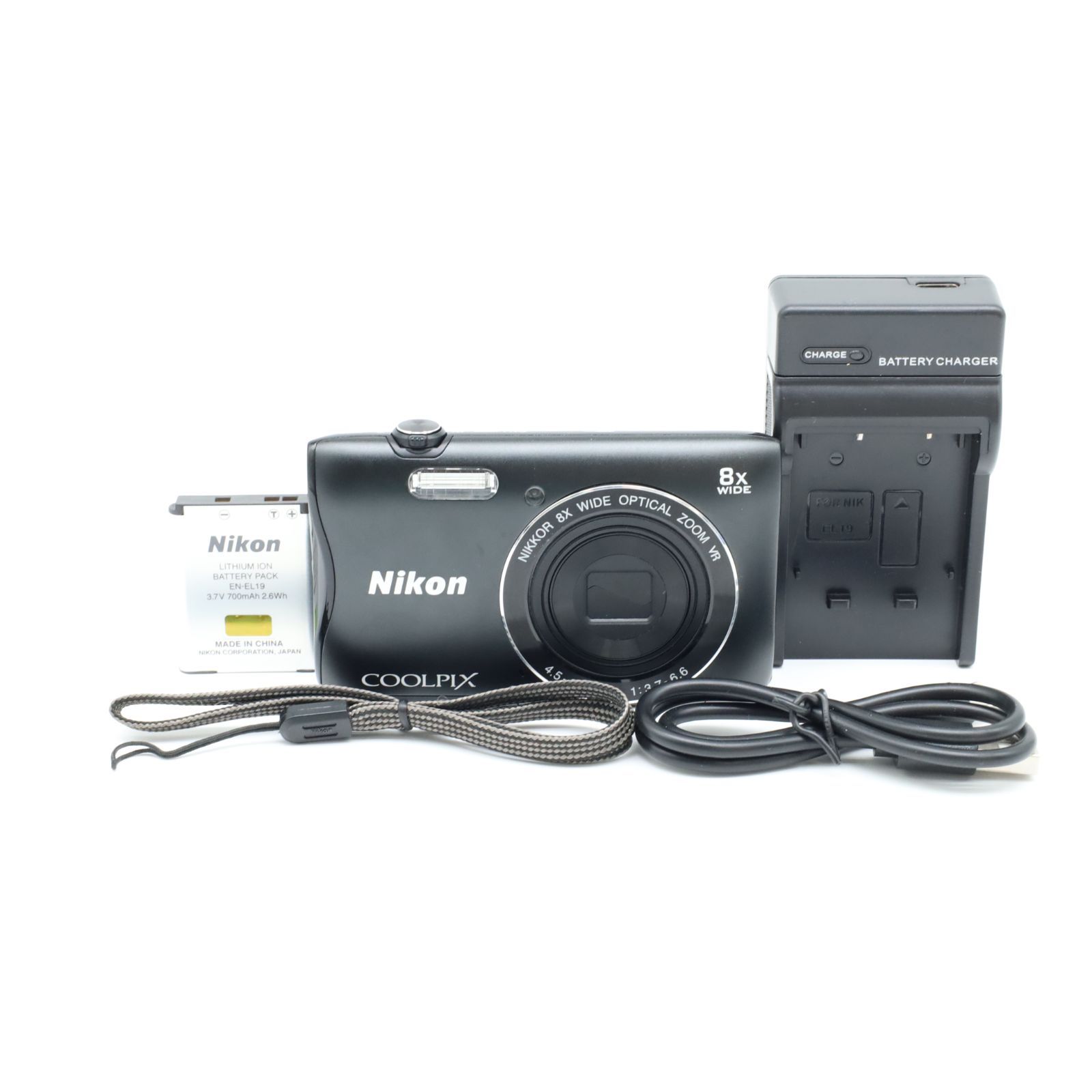 画面左側に黄変がありますが□美品□ Nikon COOLPIX S3700 ブラック 