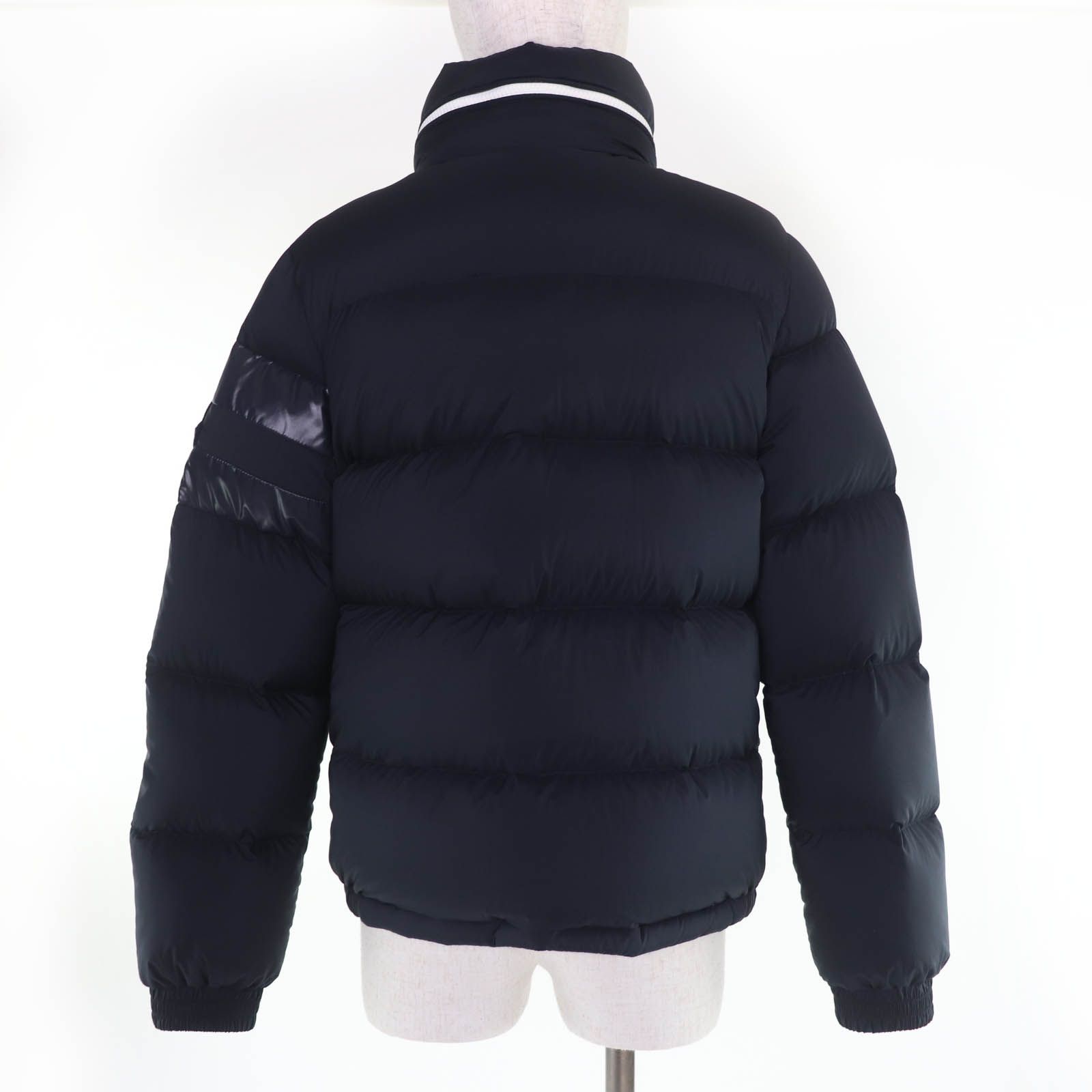 美品☆MONCLER モンクレール 22-22AW DELAUME デカロゴワッペン付 