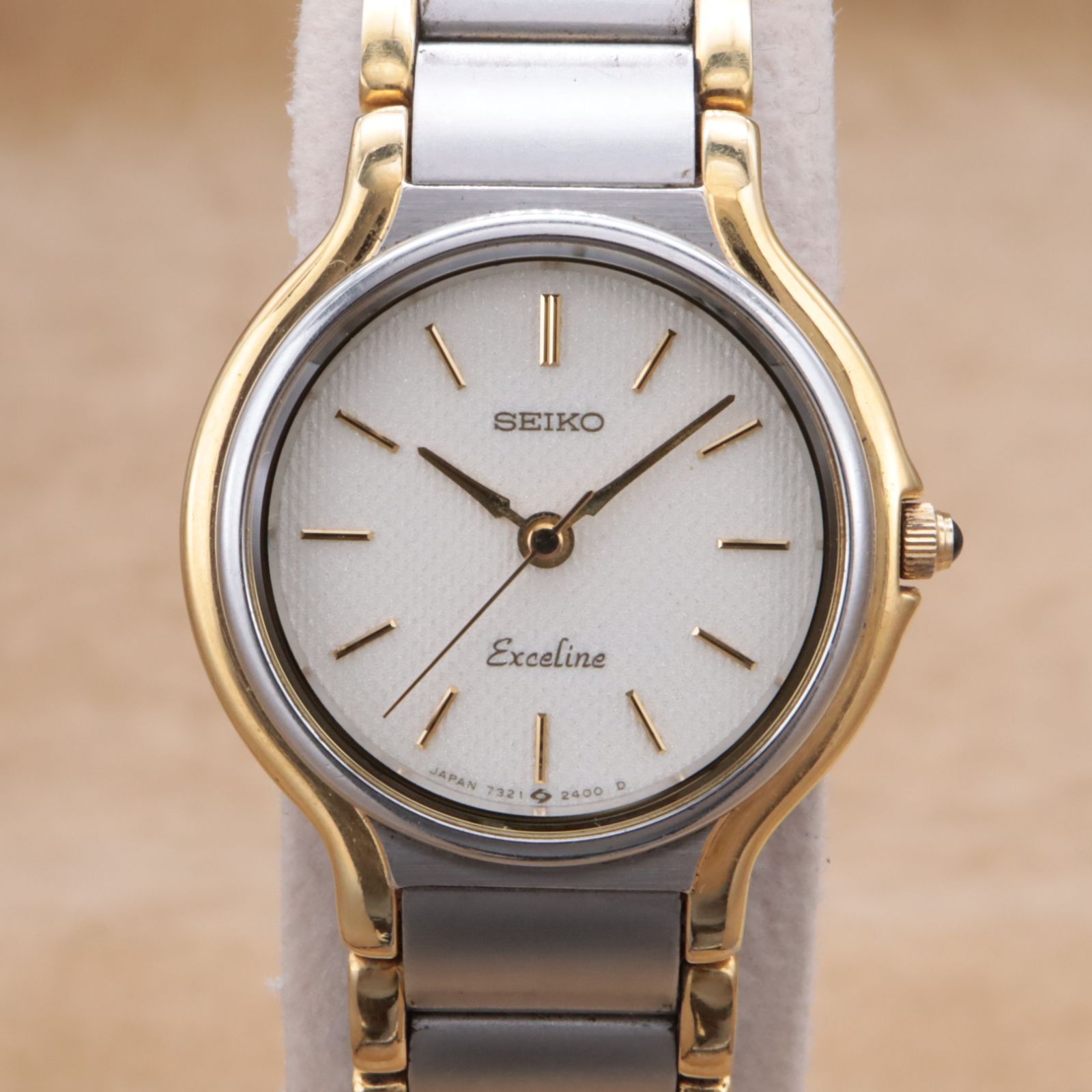 セイコー エクセリーヌ 7321-0520 SEIKO EXCELINE シルバー ゴールド 