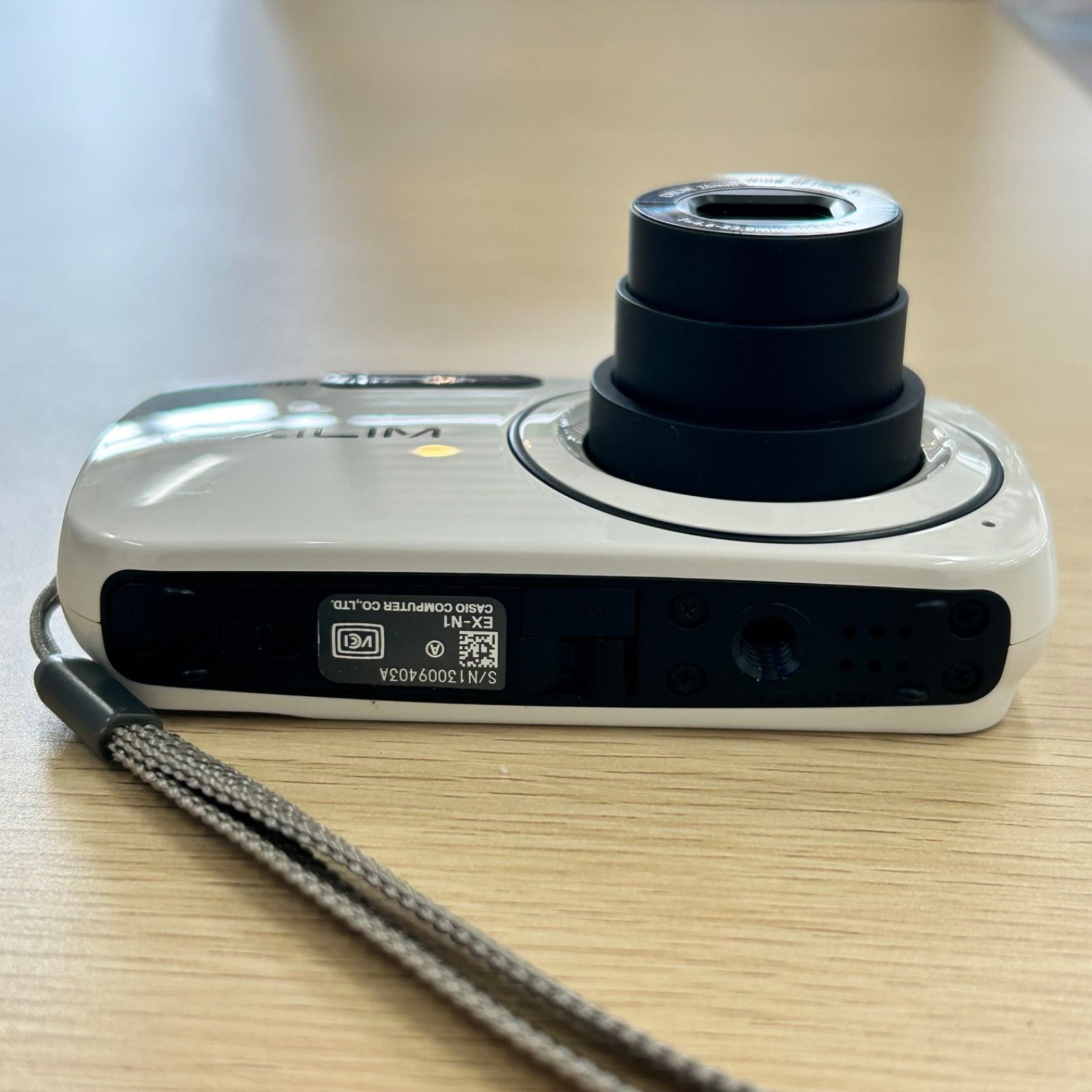 希少 CASIO EX-N1 FEILER コンパクトデジタルカメラ 希少 CASIO EX-N1 FEILER コンパクトデジタルカメラ 【公式通販】