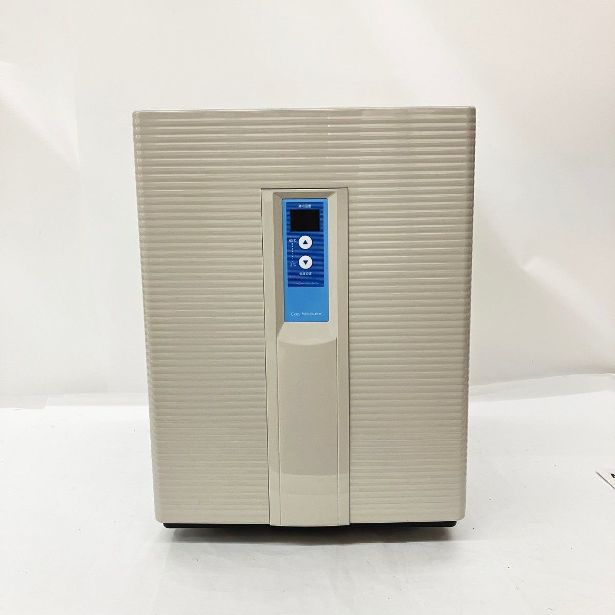 三菱電機エンジニアリング クールインキュベーター CN-25C - メルカリ
