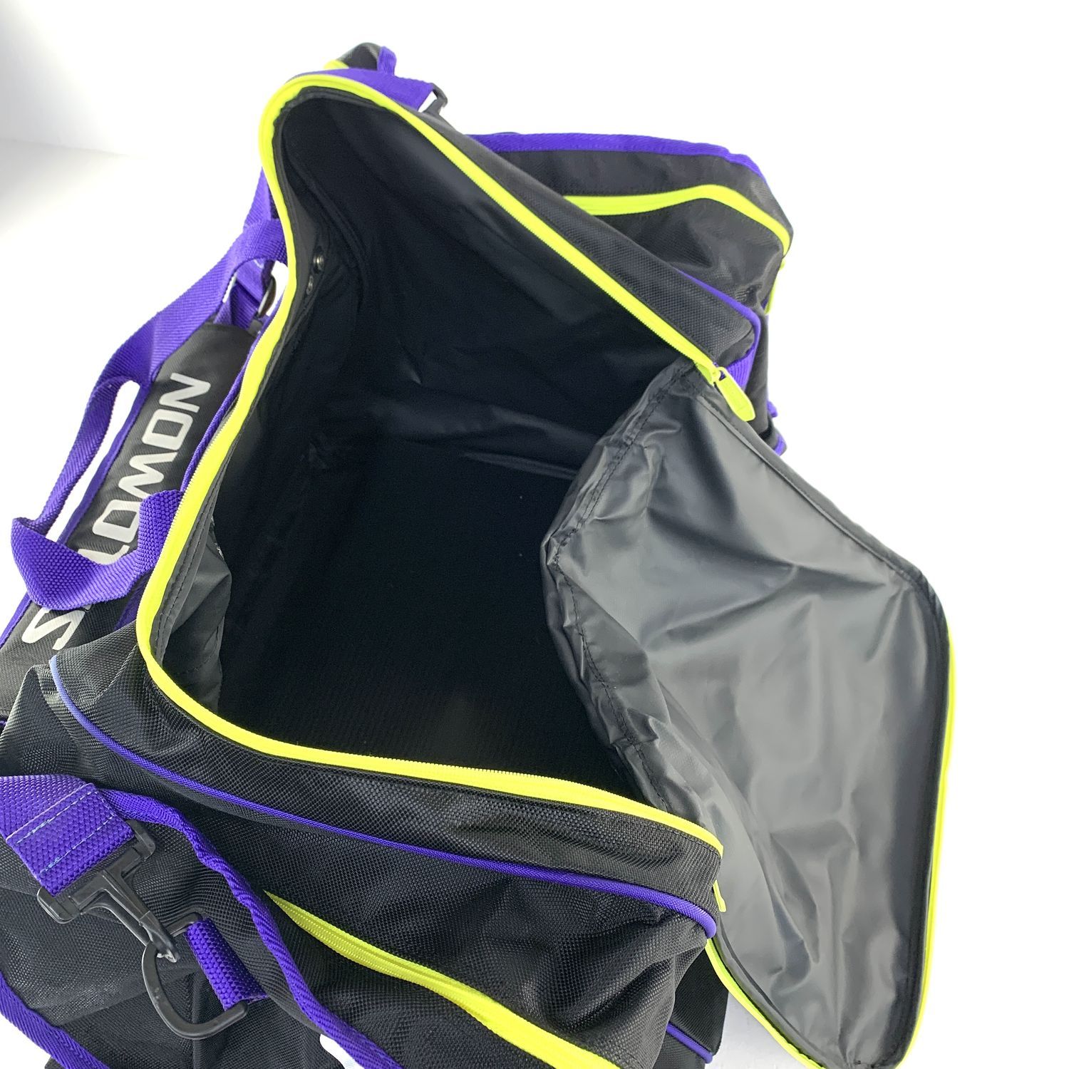 ☆加古川物流】中古 SALOMON サロモン スポーツボストンバッグ°【431