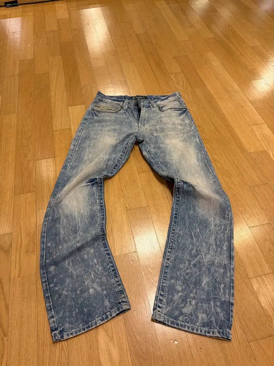 SALE，人気 Black premium Jeans 30x32 ブーツカット