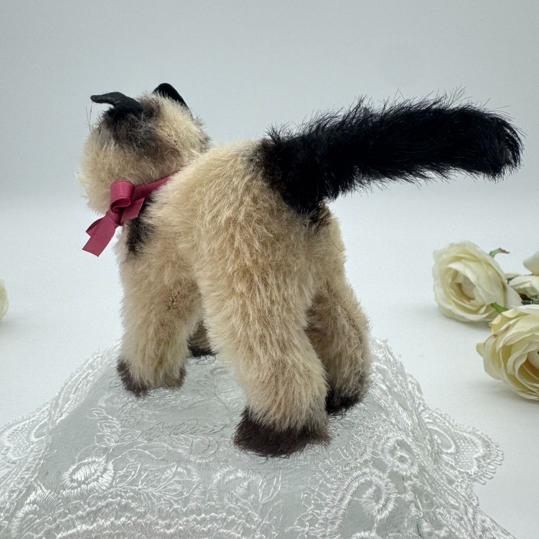 送料無料☆シュタイフ☆Young Kitty Gussy 12cm☆グッシーキャット