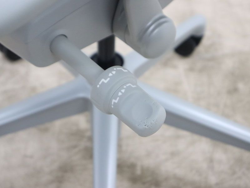 オフィスチェア|キャスターチェア 31万