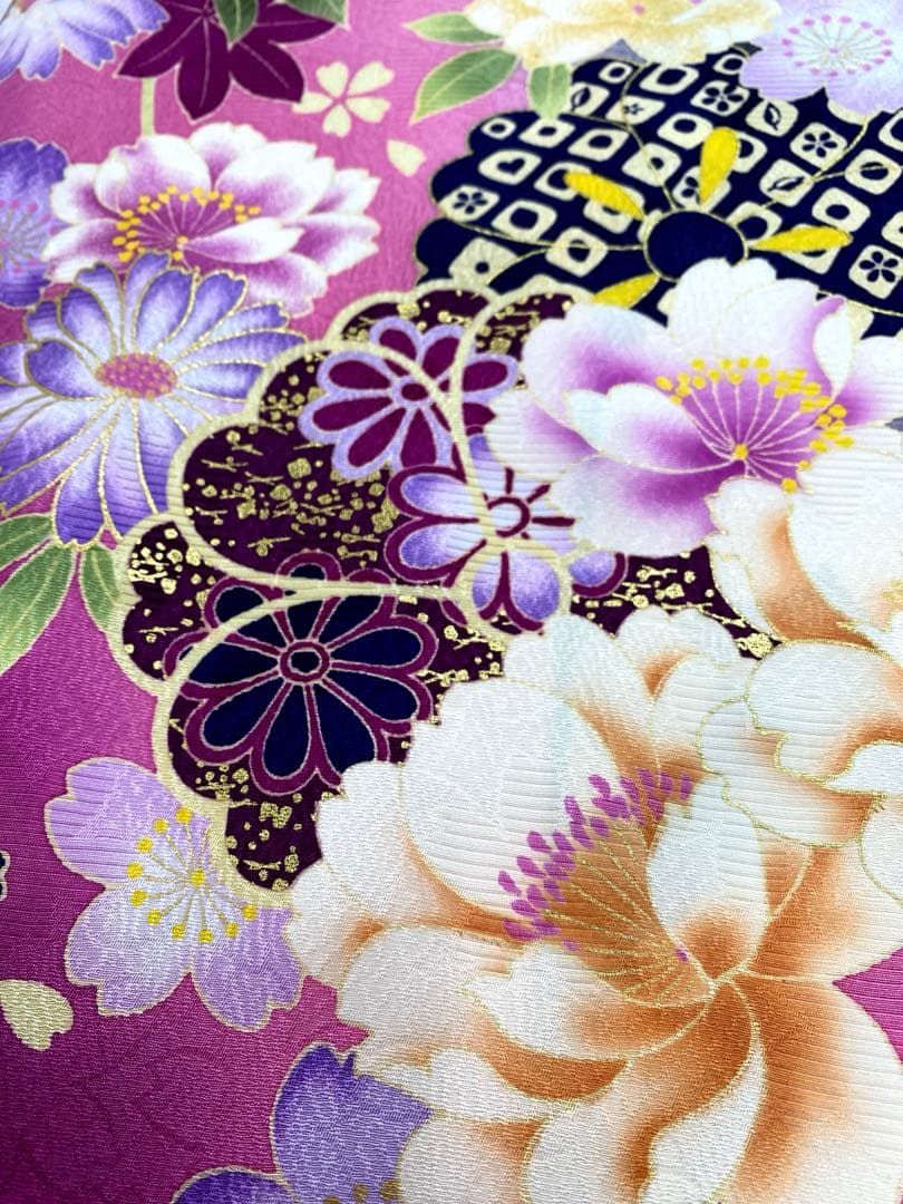 振袖 ラメ刺繍 金彩 紋意匠 身丈167cm 済 MO3570 - メルカリ