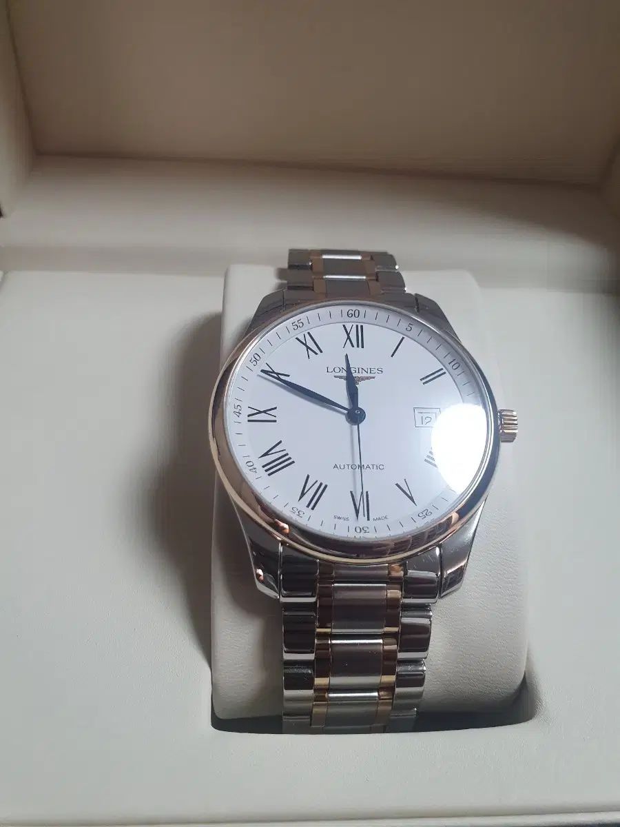 - ローズゴールド