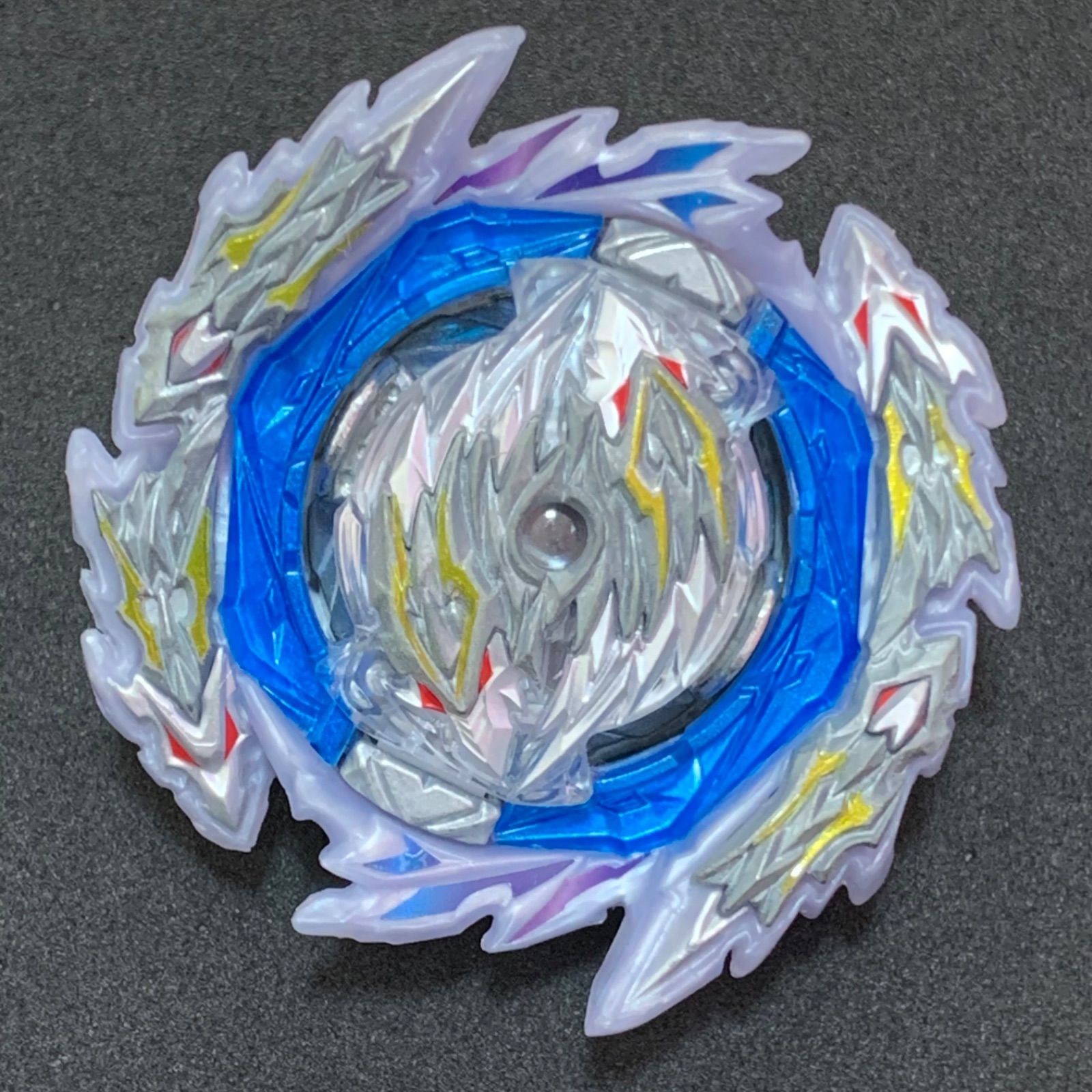 ギルティロンギヌス.Kr.MDs-2 ベイブレードバースト BEYBLADE - メルカリ