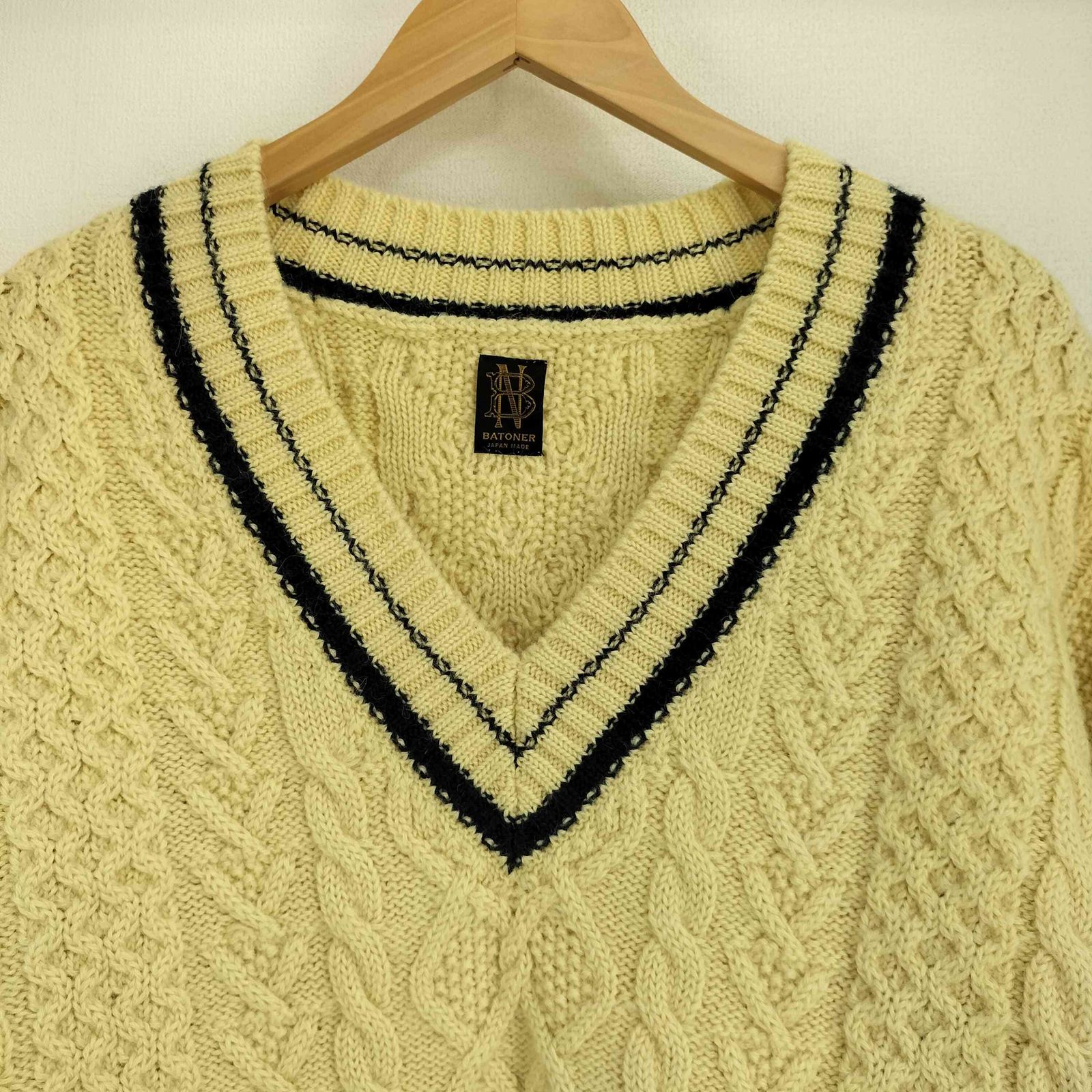 BATONER - 完売品♪バトナー/Vネックケーブル ニット☆バイカラー　アルパカ バトナー BATONER アルパカ混 Vネック ケーブルニット セーター