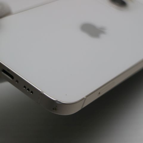 限定セール，新作 美品 SIMフリー iPhone13 256GB スターライト 白ロム