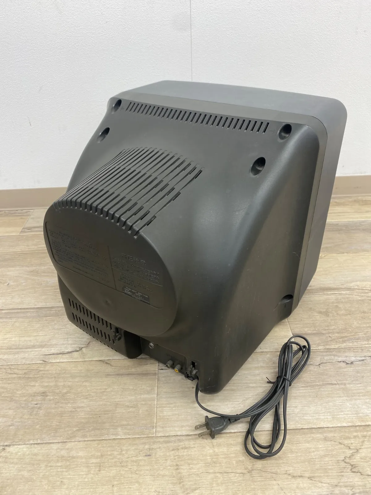 ≪ジャンク品≫ SONY Trinitron カラー ブラウン管テレビ KV-14GP2 94