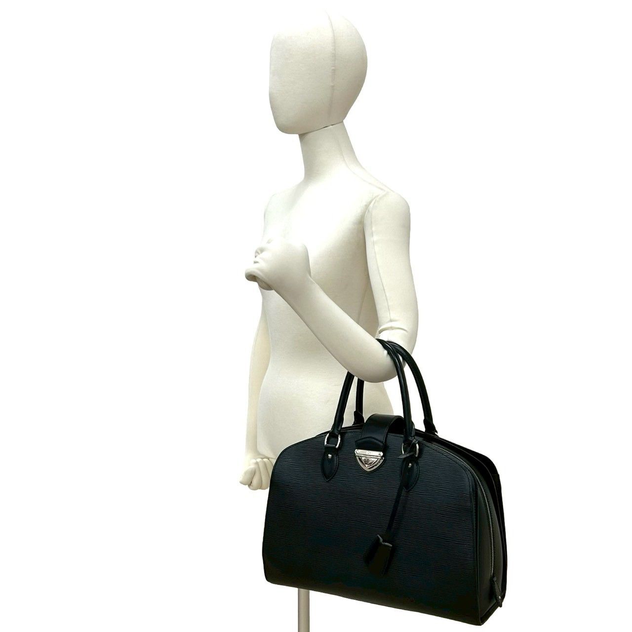 極 美品 LOUIS VUITTON ルイヴィトン ポンヌフ GM ロゴ 金具 エピ 