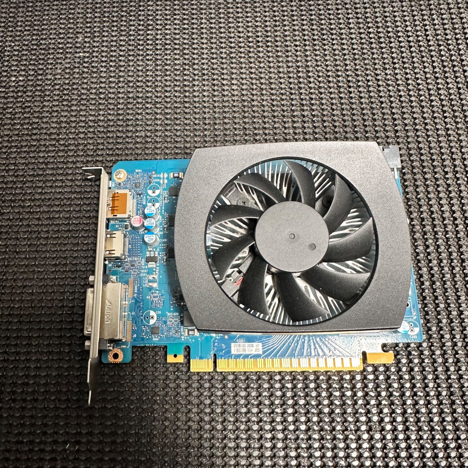 グラフィックボード・グラボ・ビデオカード GTX1650 super 4GB GTX 1650 Super 4GB グラフィックカード - メルカリ