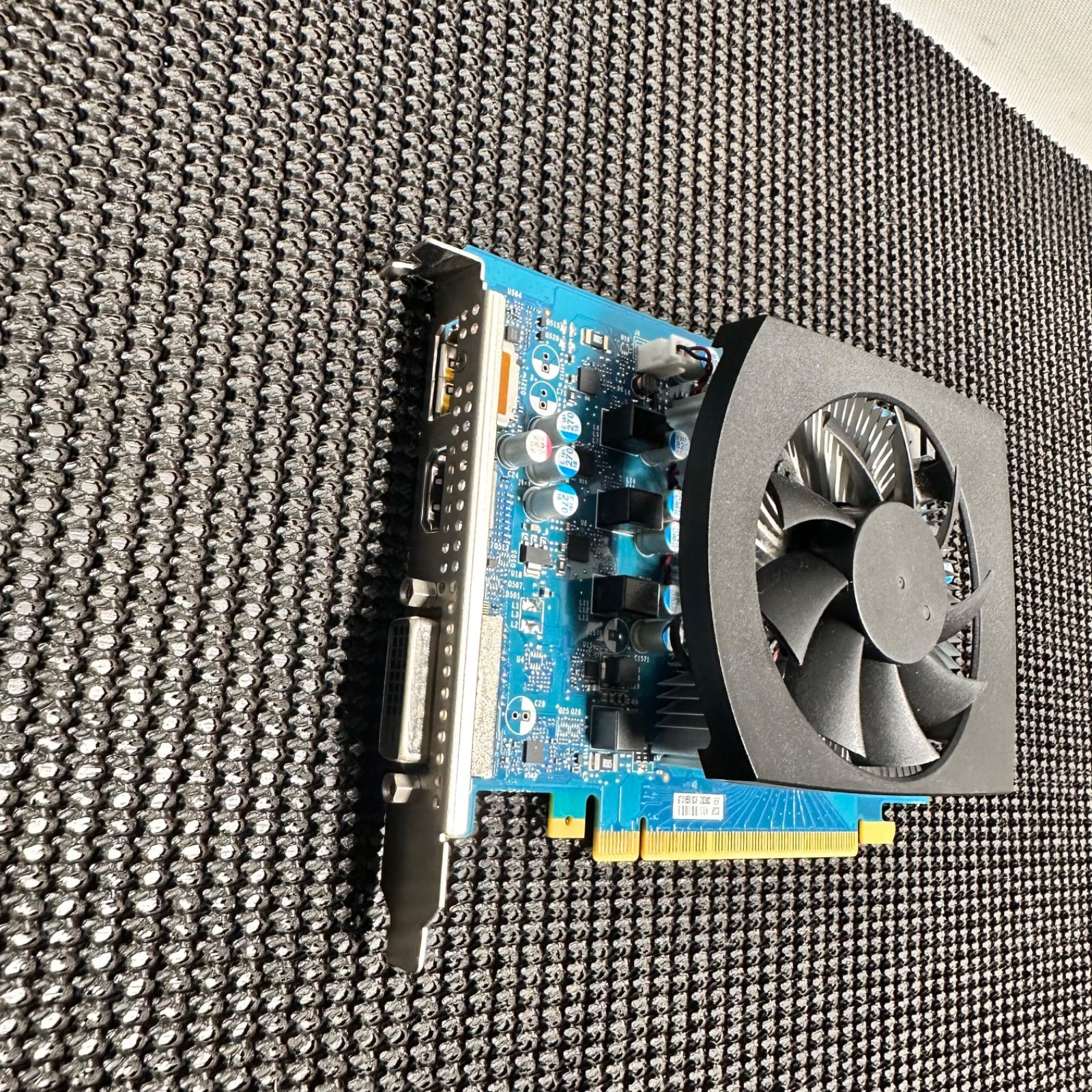 GTX 1650 Super 4GB グラフィックカード - メルカリ