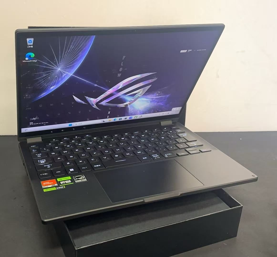 美品 ASUS ROG Flow X13 RTX4050 Ryzen9 - メルカリ