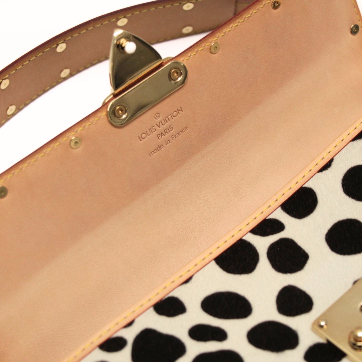 Buy from Japan Easily