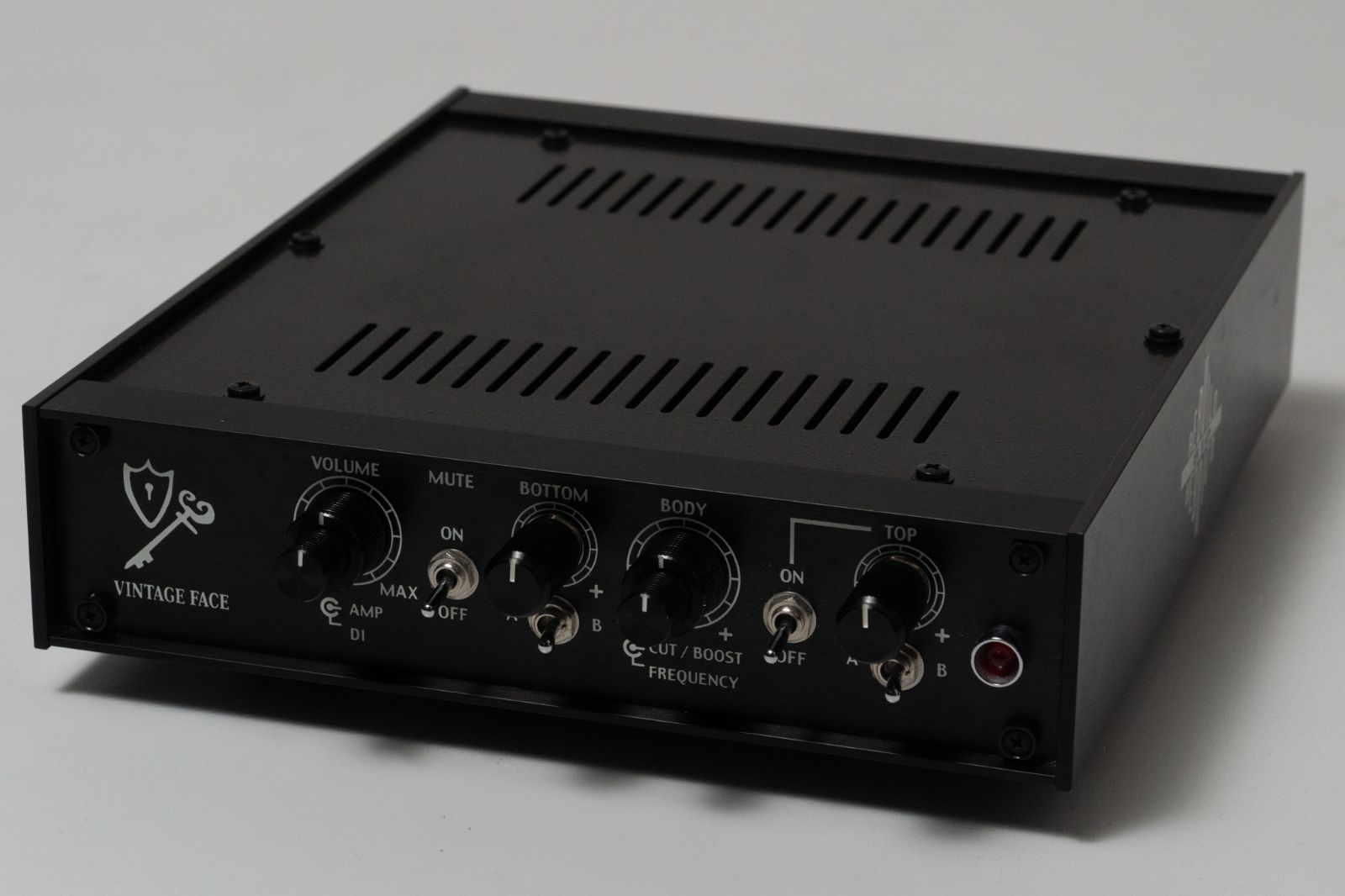 used】Vintage Face / REBUILD810 Series R-810D【GIB横浜】 - メルカリ