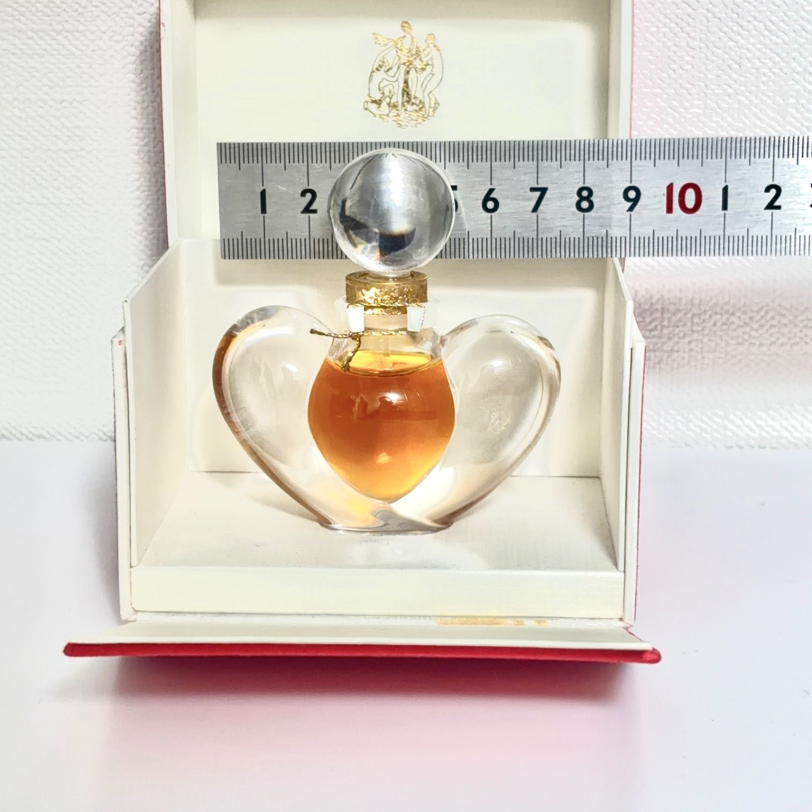 新品未使用 NINA RICCI farouche parfum LALIQUE ニナリッチ