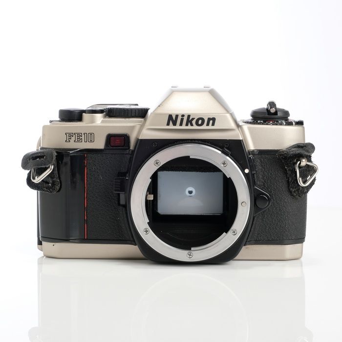 ニコン) Nikon FE10 BODY