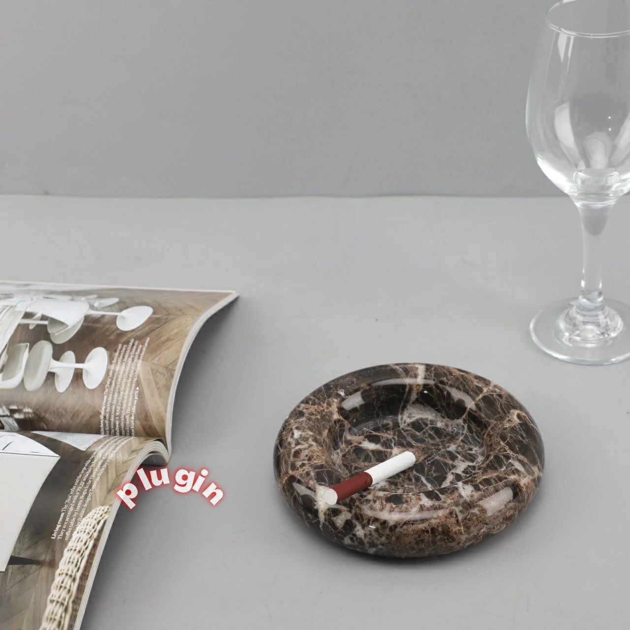 送料無料 2026年新モダンシンプルクリエイティブラウンド大理石灰皿寝室リビングルーム書斎オフィスコーヒーテーブル家の装飾