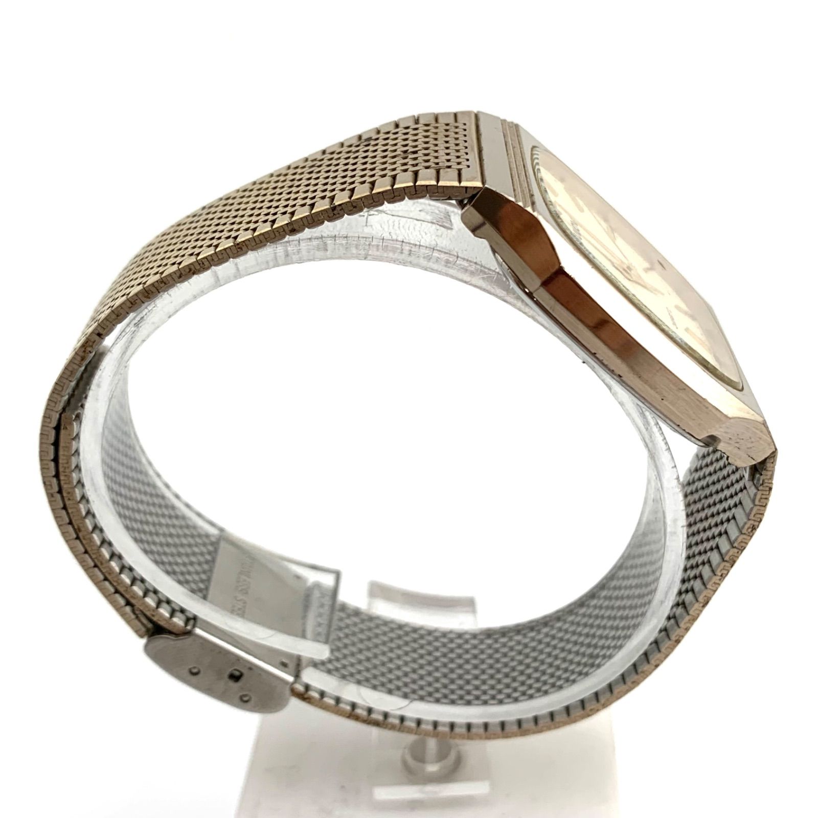 中古】Bulova Swiss クォーツ 腕時計 メッシュバンド - メルカリ
