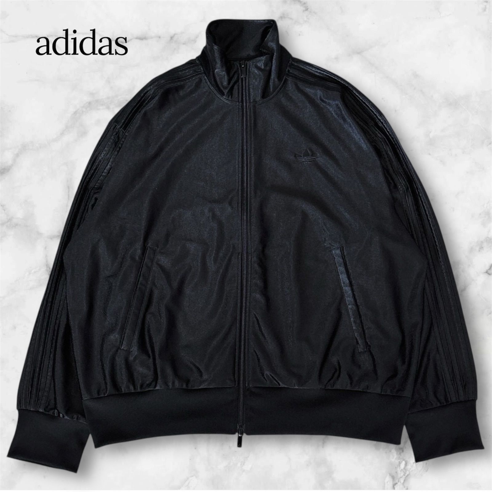 adidas アディダス IT7449 オーバーサイズ ファイヤーバード トラックジャケット ジャージ オールブラック 黒 L ゆったり 人気サイズ 刺繍ロゴ スリーライン メンズ ダブルジップ かっこいい B1109