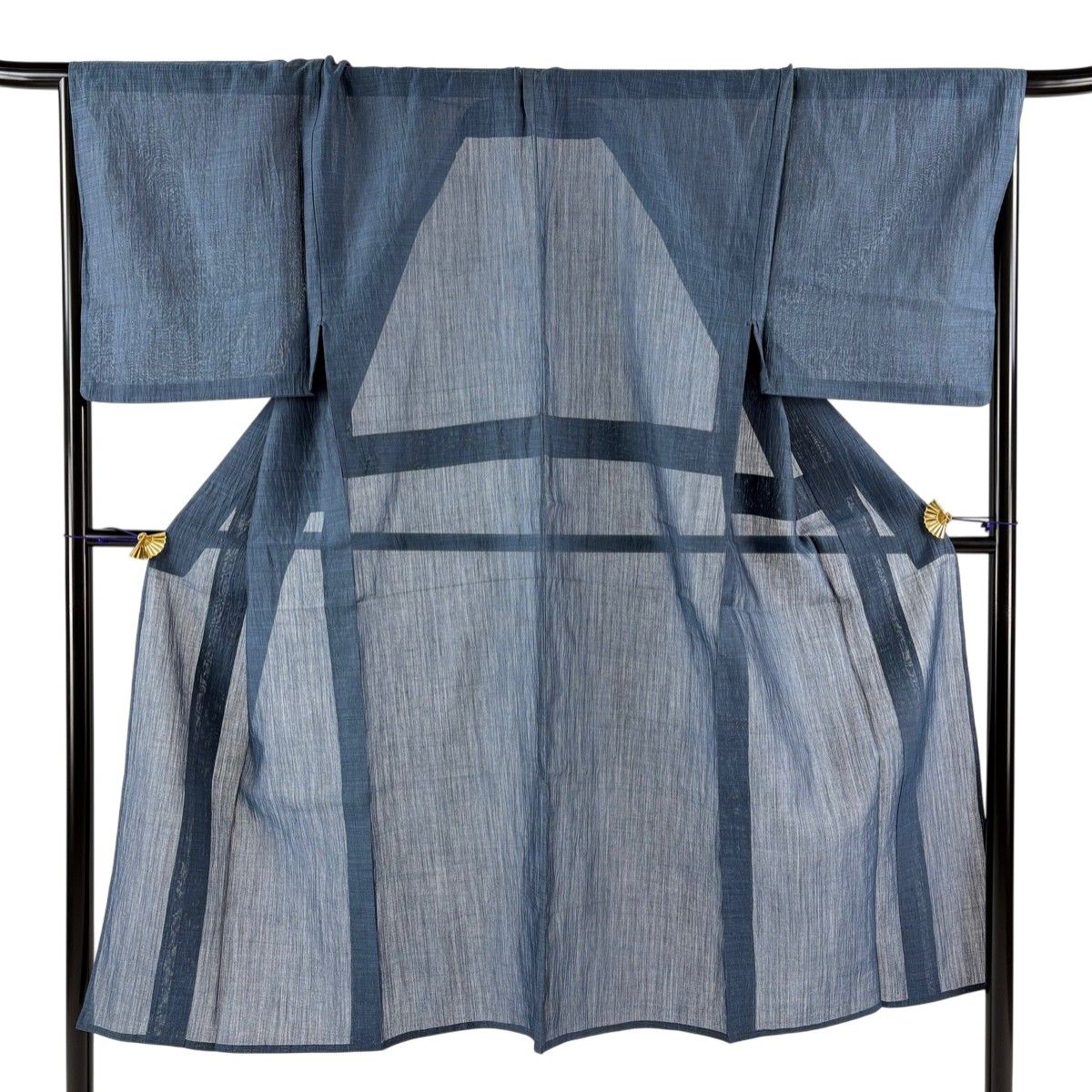 男着物 身丈140.5cm 裄丈70cm S 薄物 夏紬 藍色 麻 名品 【中古】